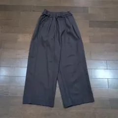 本日限定価格　完売品　ディスコート　欲張り２タックストレートパンツ