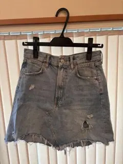 zara ダメージ加工 デニム　ミニスカート