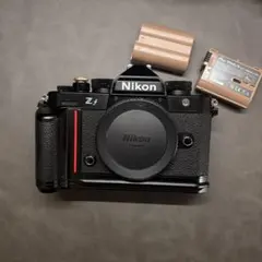 ほぼ新品 【SC:497回】 ニコン Nikon Zf 箱 128GB SD付き - メルカリ