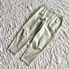 スタディオクリップ　すっきりテーパードパンツ