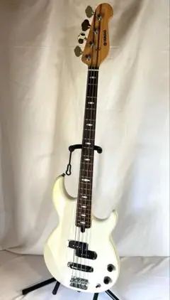 YAMAHA エレキベース BB424 ヴィンテージホワイト YAMAHA エレキベース BB424 ヴィンテージホワイト YAMAHA BB424