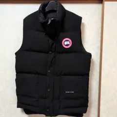 人気のCANADA GOOSE カナダグース ブラックXS