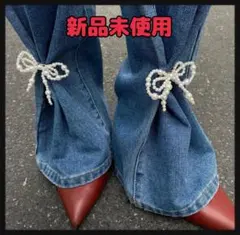 ✨新品未使用パールリボン クリップ 2個セットズボンバック小物韓国ファッション