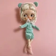 ブライスアウトフィット