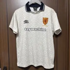 UMBRO TOY MACHINE シャツ