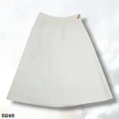 MaxMara マックスマーラ ホワイト フレアスカート イタリア製　5246のサムネイル