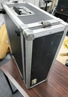 ARMOR 12U ラックケース 中古 armor_shockmount_3u_004.jpg
