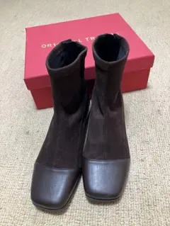 Item thumbnail for item 3b56c85f-0ac4-4a36-a3fe-a1334c54347a