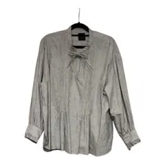 ブラウス リボン