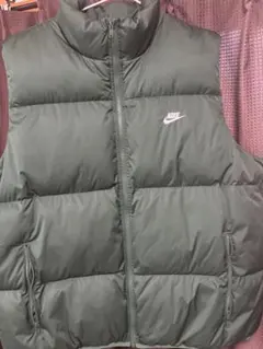 Nike ダウンベスト カーキ