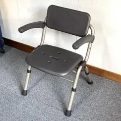 Item thumbnail for item b51daf1d-fdc0-4c96-a76b-2864d4ca2185