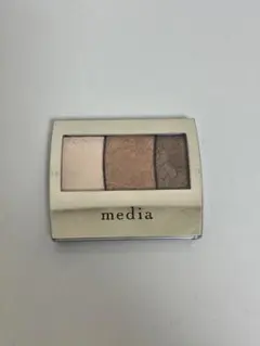 media グラデカラーアイシャドウN BR-01のサムネイル