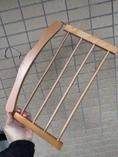 とてもお得なお洋服ズボンスカート木製ハンガー40個セット収納