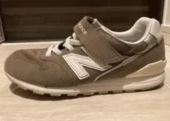 【美品】ニューバランス new balance YV996 XA3 22cm