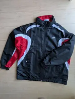 YONEX ウインドブレーカー ブラック/レッド