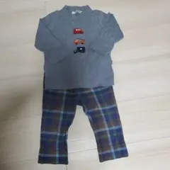 車刺繍付き長袖Tシャツとパンツセット