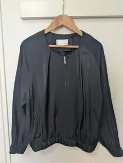 【美品】INDEX　薄手　ノーカラー ジャケット　ネイビー　ブルゾン　八分袖