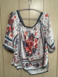 FOREVER 21 花柄 オフショルダー ブラウス M