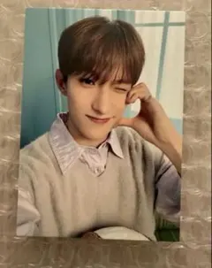 SEVENTEEN'S HOME プルオーバー ドギョム　トレカ