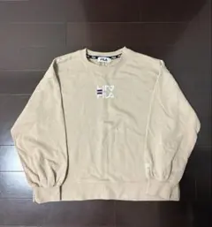 ベージュ スウェット