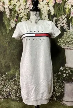 TOMMY HIKFIGER 裏起毛半袖ワンピース　ライトグレー　Sサイズ