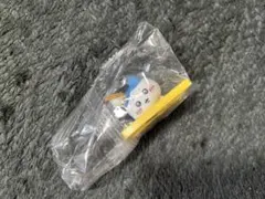 松屋 ちいかわ オリジナルフィギュア 【ハチワレ ピック付き】