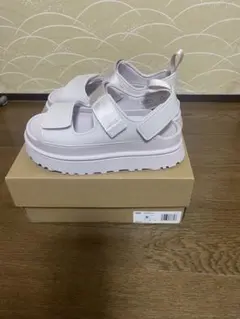 ショコラ様 未使用‼️UGG GOLDENRISE ゴールデンライズ ホワイト