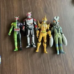仮面ライダー フィギュア 4体セット