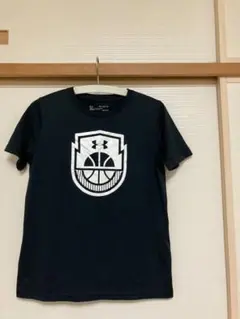 アンダーアーマーTシャツ160cm