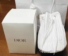 Dior★ホワイト プリーツ ノベルティポーチ