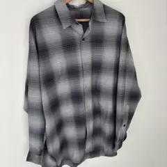 GU グレー系 チェック柄 長袖ネルシャツ