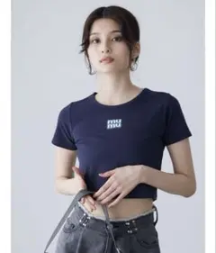 murua ロゴクロップトTシャツ