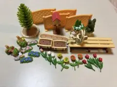 【新品•未使用】シルバニアファミリー⭐️冬ガーデンセット⭐️ 新品•未使用】シルバニアファミリー⭐️冬ガーデンセット⭐️ 新品•未