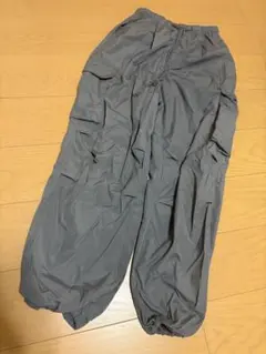 GU レディース カーゴパンツ グレーのサムネイル