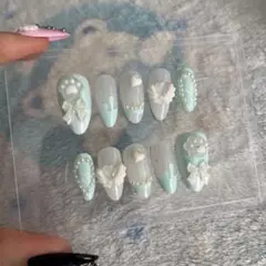 現品セール】【イニシャル付】ネイルチップ♡グリーン 緑 量産型地雷