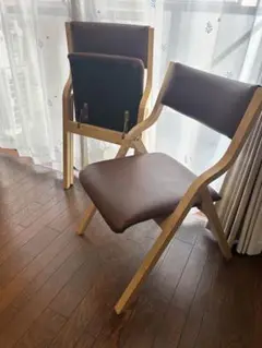 折りたたみ椅子　一脚！