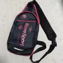 DESCENTEデサントMove Sport ムーブスポーツ ボディバック