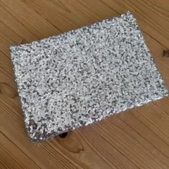 SHIROスパンコールポーチのサムネイル