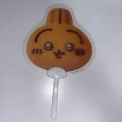 ちいかわベーカリー うさぎ おかおパンうちわ
