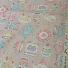 未使用　生地　オックス　KIYOHARA プリント生地　クラシカルモダン