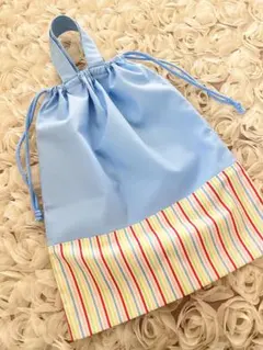 【ハンドメイド】お着替え袋（水色ストライプ）