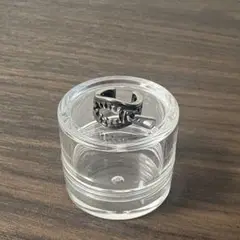 【美品】イヤーカフ　ジッパーモチーフ