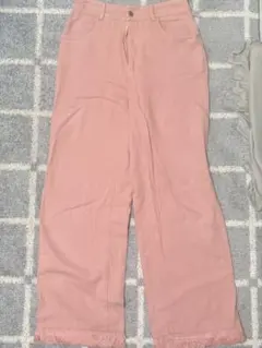 ピンク ストレートデニム パンツ