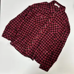 赤長袖ブラウス