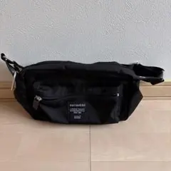 marimekko ブラック ショルダーバッグ