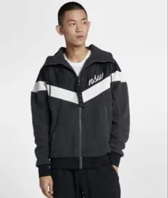 新品　タグ付き　NIKE フード付き　ジャケット グレー　ブラック