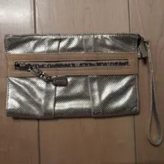 CHLOE シルバー クラッチバッグ