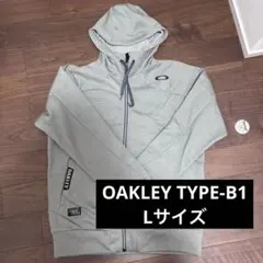 OAKLEY TYPE-B1 グレー ジップアップパーカー　Lサイズのサムネイル