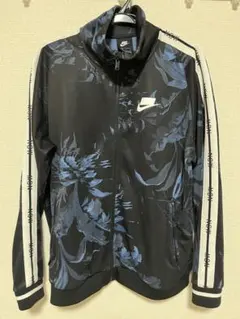 2025年最新】ナイキ 花柄 ジャケットの人気アイテム - メルカリ