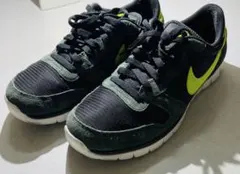 Nike スニーカー ブラック/グレー/イエロー